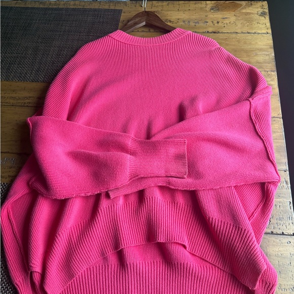 Valentine’s Day 1 Day Sale FREE PEOPLE Cozy Pink Women's Sweater - Picture 5 of 6